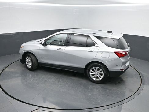 Used 2018 Chevrolet Equinox LT image 37