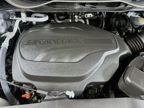 Certified 2023 Honda Odyssey Touring image 38