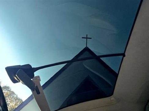 Used 2018 Tesla Model X 75D image 26