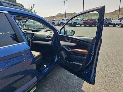 Used 2019 Subaru Ascent Touring w/ Popular Package #3 AWD/4WD image 32