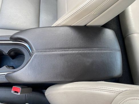 Used 2014 Cadillac ATS Luxury w/ Sun And Sound Package AWD/4WD image 15
