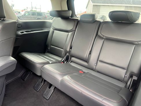 Used 2025 Ford Expedition Active AWD/4WD image 11