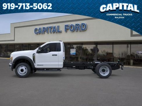 New 2025 Ford F550 2WD Regular Cab Super Duty image 3