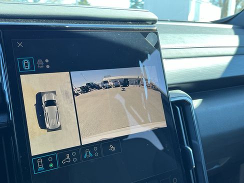 New 2026 GMC Acadia AT4 image 30