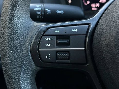 Certified 2023 Honda Accord LX image 25