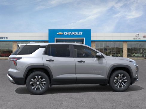 New 2026 Chevrolet Equinox LT w/ LPO, Floor Liner Package image 5