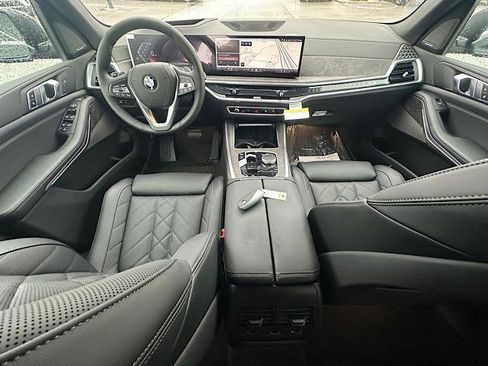 New 2026 BMW X5 xDrive40i w/ Premium Package image 6