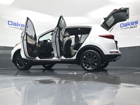 Used 2018 Kia Sportage EX w/ EX Sport Appearance Package image 62