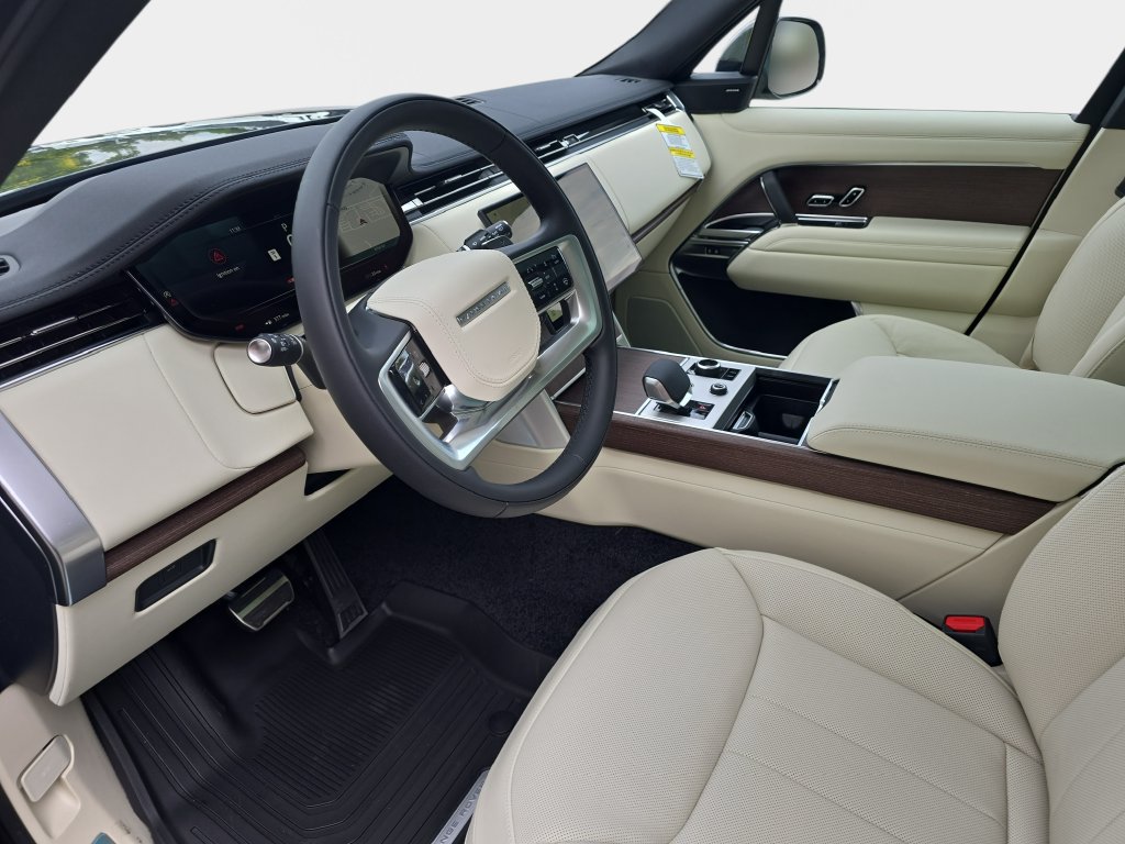New 2027 Land Rover Range Rover SE AWD/4WD image 13