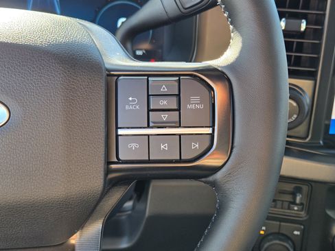 New 2026 Ford F250 Platinum image 24