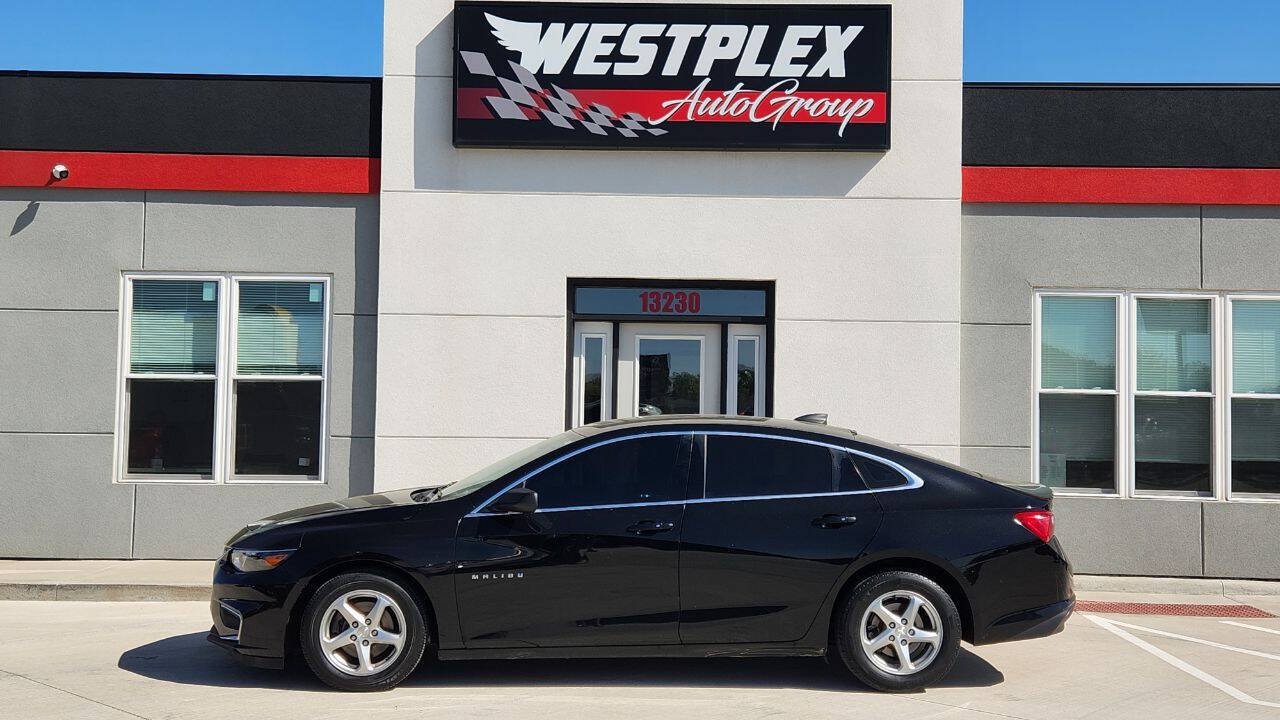 Used 2018 Chevrolet Malibu LS FWD image 24