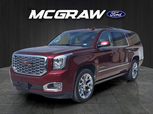 Used 2019 GMC Yukon XL Denali w/ Denali Ultimate Package AWD/4WD image 1