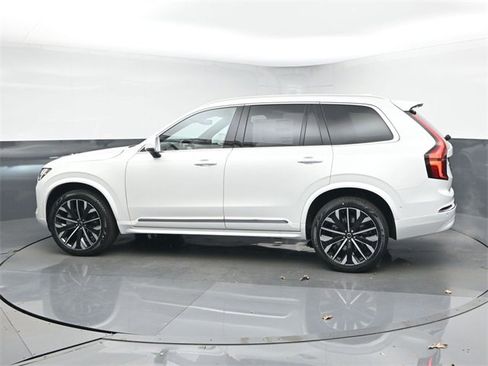 New 2026 Volvo XC90 B6 Plus w/ Protection Package Premier image 5