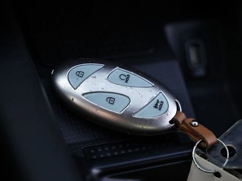 Used 2024 Hyundai Ioniq 6 SEL AWD/4WD image 43