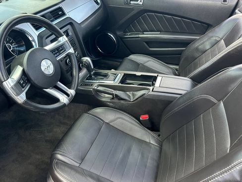 Used 2014 Ford Mustang GT w/ GT Brake Performance Package RWD image 11