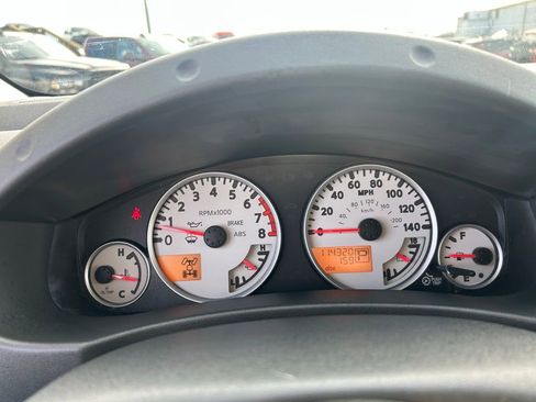 Used 2012 Nissan Xterra PRO-4X w/ Pro-4x Leather Pkg image 9