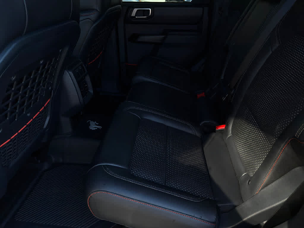 Used 2025 Ford Bronco Raptor w/ Interior Carbon Fiber Pack AWD/4WD image 21