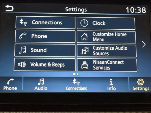 Used 2024 Nissan Kicks SV FWD image 29