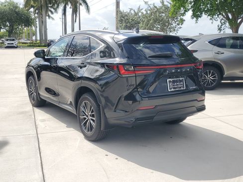Used 2024 Lexus NX 250 FWD image 8