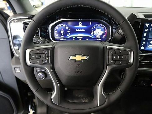 New 2025 Chevrolet Silverado 2500 LT w/ Convenience Package image 12