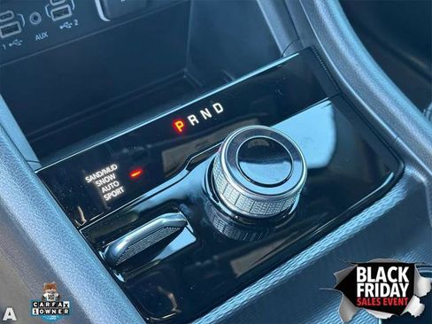 Certified 2025 Jeep Grand Cherokee Limited image 30