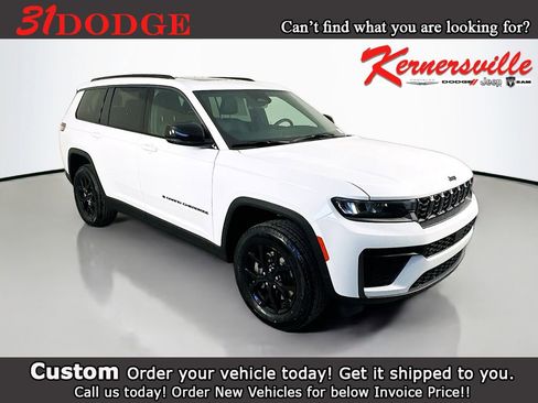 New 2026 Jeep Grand Cherokee L 4WD image 1