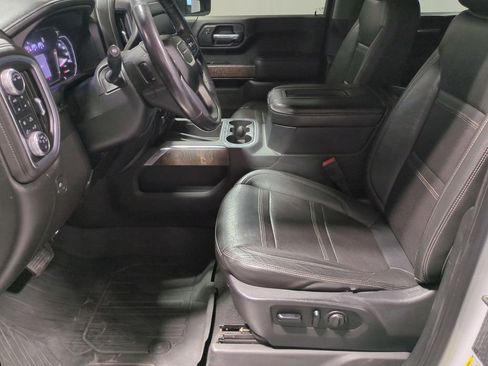 Used 2020 GMC Sierra 3500 Denali w/ Denali Ultimate Package image 18