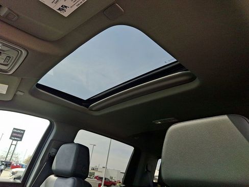 New 2026 GMC Sierra 1500 SLT w/ SLT Premium Plus Package image 10