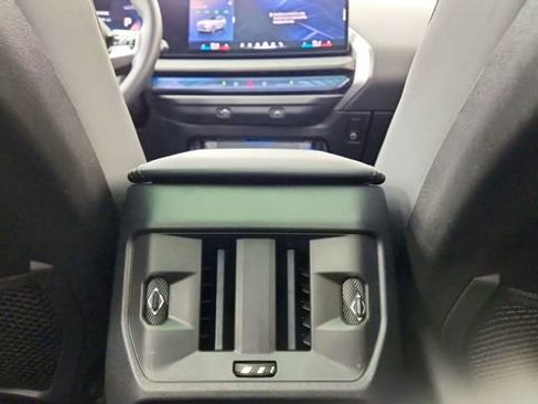 Used 2025 BMW X3 xDrive30i image 52