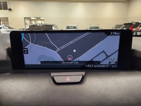 Certified 2025 MAZDA CX-70 Plug-In Hybrid w/ Premium Plus image 16