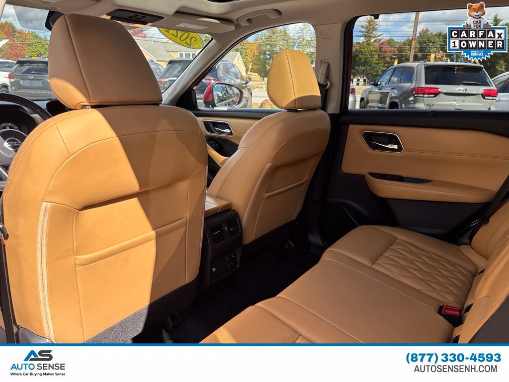 Used 2021 Nissan Rogue Platinum AWD/4WD image 24