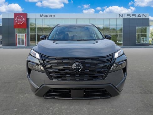 New 2026 Nissan Rogue SV FWD image 8