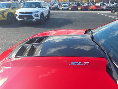 Used 2012 Chevrolet Camaro ZL1 image 3