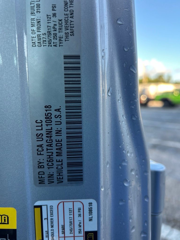 Used 2022 Jeep Gladiator Sport AWD/4WD image 46