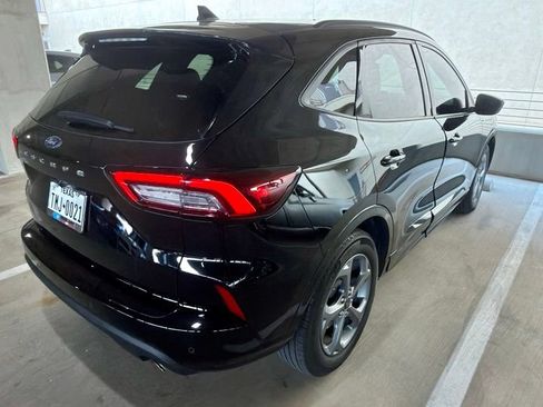 Used 2023 Ford Escape ST-Line w/ Tech Pack #1 FWD image 4