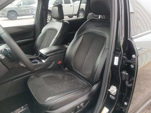 Used 2023 Jeep Grand Cherokee L Laredo AWD/4WD image 43