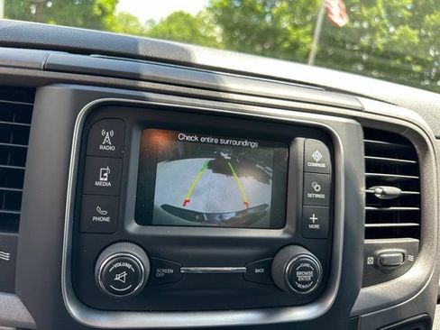 Used 2014 RAM 1500 Express AWD/4WD image 20