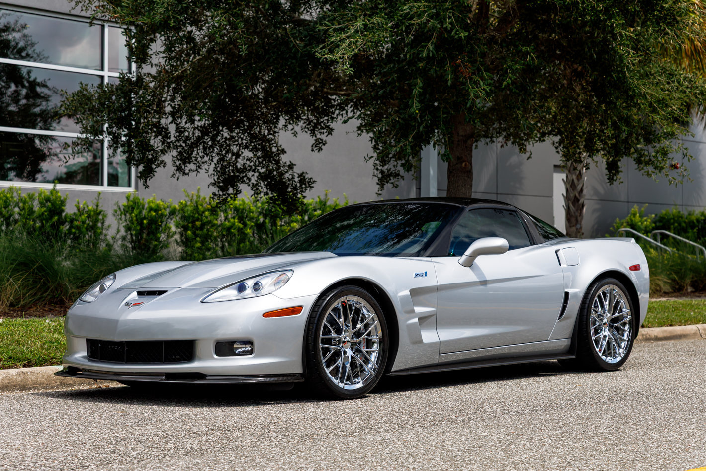 Used 2012 Chevrolet Corvette ZR1 w/ 3ZR Preferred Equipment Group RWD image 31