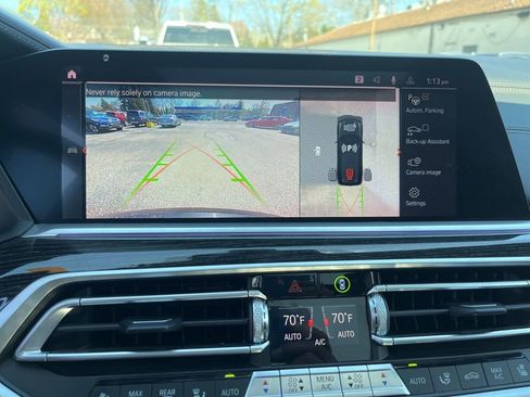 Used 2021 BMW X7 xDrive40i w/ M Sport Package image 14