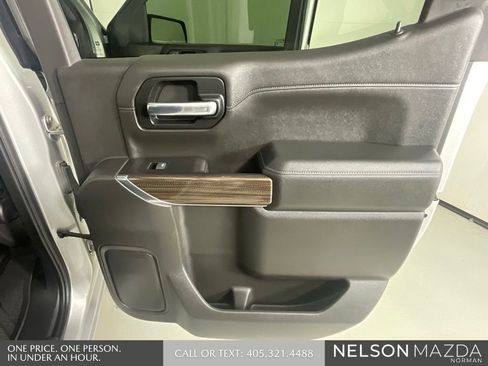 Used 2019 Chevrolet Silverado 1500 LT Trail Boss AWD/4WD image 21
