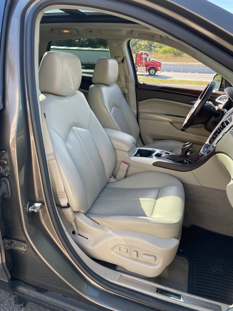 Used 2015 Cadillac SRX Luxury AWD/4WD image 24