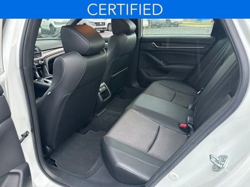 Used 2022 Honda Accord Sport image 11