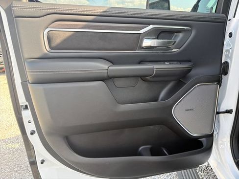 New 2026 RAM 1500 Laramie AWD/4WD image 46