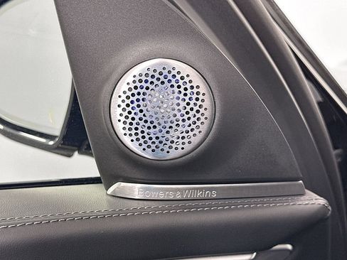 Certified 2023 BMW XM image 19