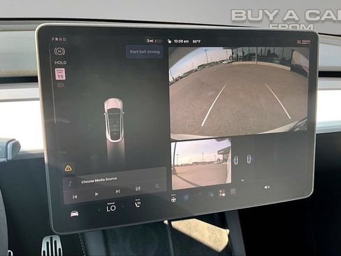 Used 2021 Tesla Model Y Long Range AWD/4WD image 21