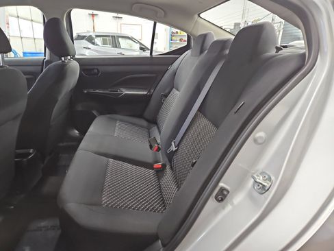 Used 2022 Nissan Versa S image 12