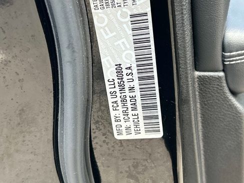 Certified 2022 Jeep Grand Cherokee Limited image 39