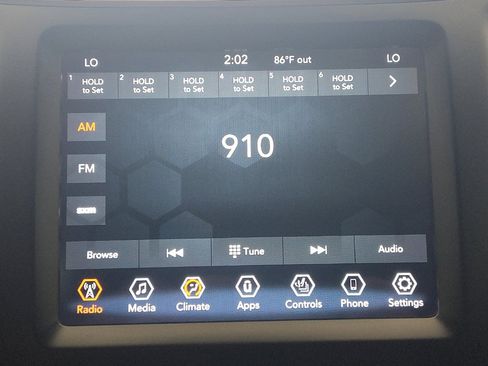 Used 2021 Jeep Cherokee Latitude Lux w/ Comfort/Convenience Group FWD image 25