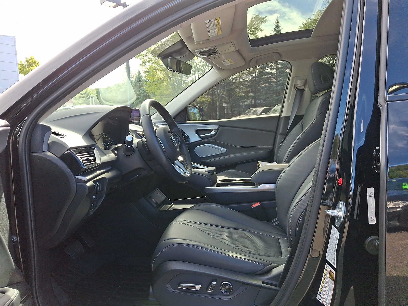 Used 2026 Acura RDX w/ Technology Package AWD/4WD image 14