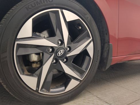 Used 2023 Hyundai Elantra SEL w/ Convenience Package image 31